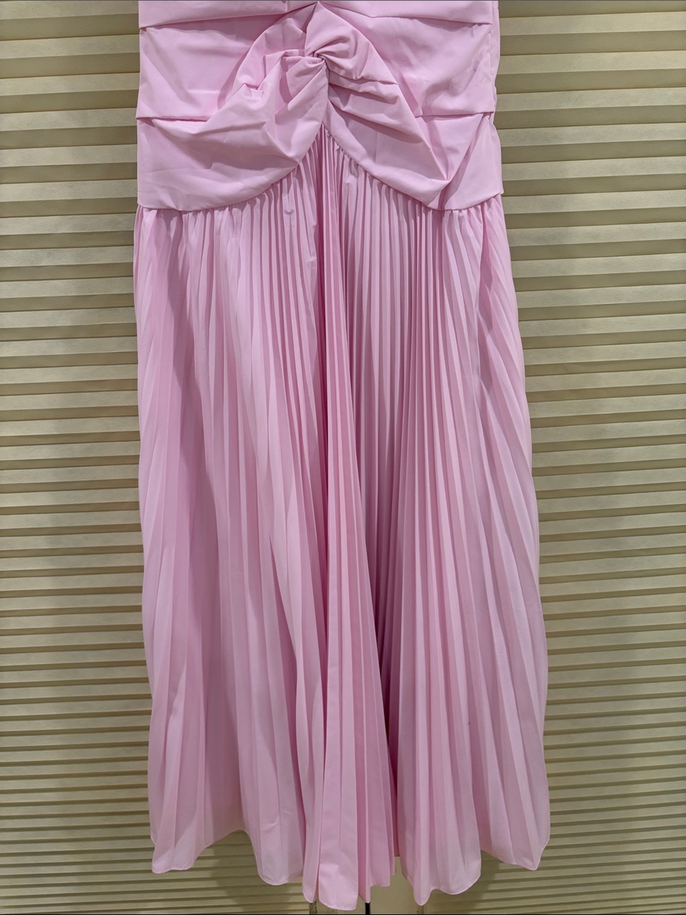 🔥CLEARANCE🔥 NWOT Simkhai V-Neck Detailed Cotton Midi Dress in Pink, Size US 6 - Picture 4 of 12
